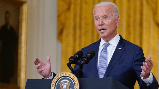 Biden Discusses Supply Chain Crisis With Retailers and Logistics Firms