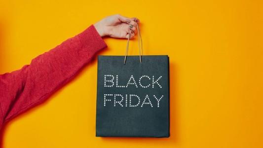 TechCrunch: E-Commerce Hits Record $9.12B for Black Friday 2022 and $5.33B for Thanksgiving - 1392x783